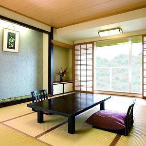 Japanese-Style Room